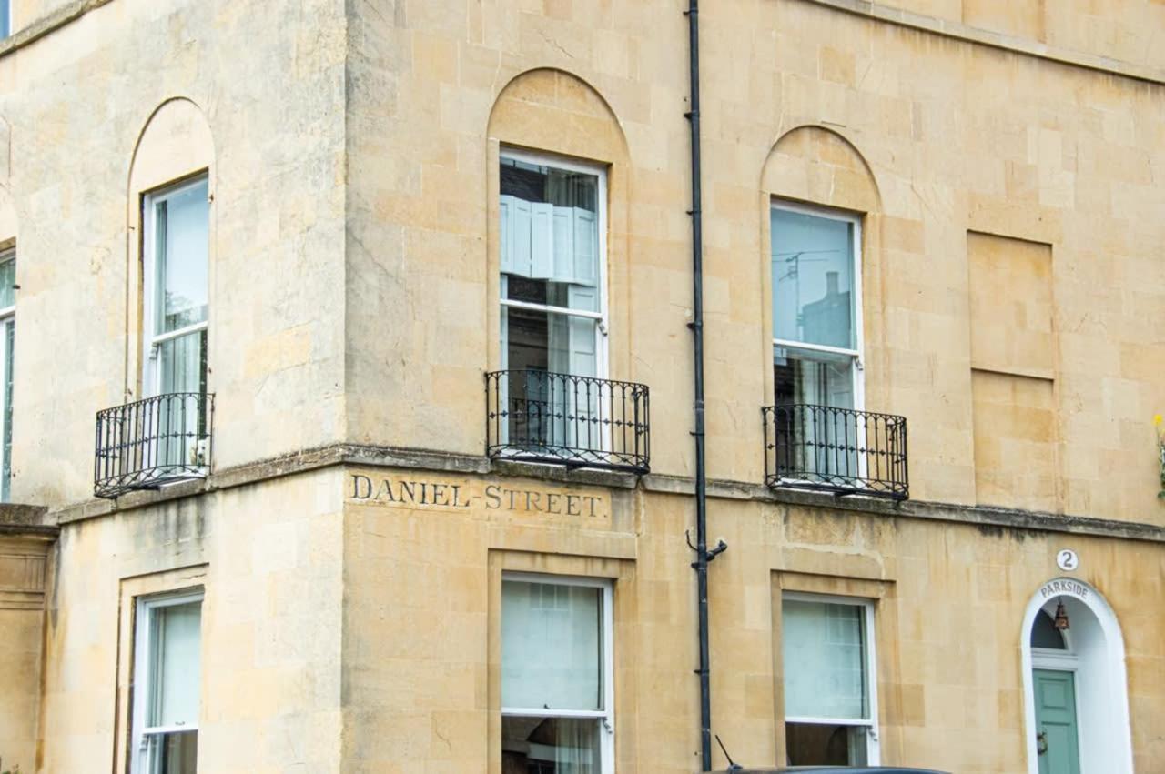 Unique 2 Bed In The Heart Of Bath With Parking Apartman Kültér fotó